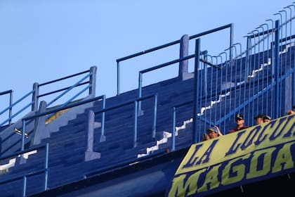 La popular Sur alta continuará clausurada este domingo, cuando Boca recibirá a Platense por la Liga Profesional de Fútbol; allá caben 5000 personas.