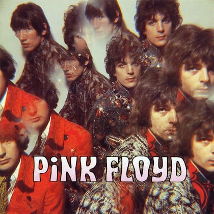 La portada de The Piper at the Gates of Dawn