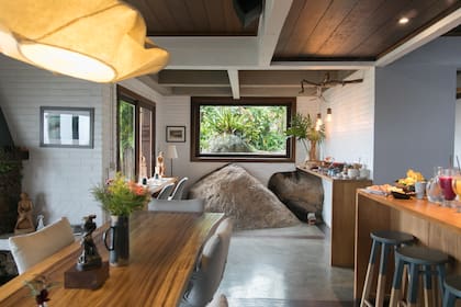 La posada Villa Gardena está construida respetando lo que propone la naturaleza del lugar.