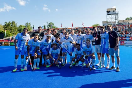 La postal ganadora después de la victoria de Argentina ante la India, en la segunda etapa del Mundial