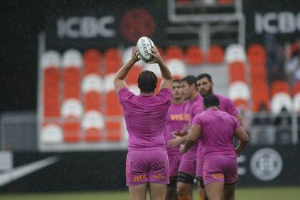 La práctica del line-out durante el entrenamiento de Jaguares