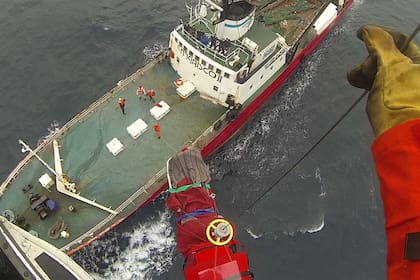 La Prefectura Naval Argentina garantiza el bienestar en todo lo que tiene que ver con la navegación tanto en aguas internas como en exteriores