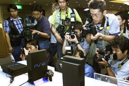La prensa ante la PlayStation 2, el 4 de marzo de 2000