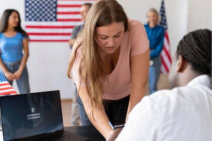 La preocupación económica en los latinos es uno de los tópicos claves para las elecciones de Nueva Jersey
