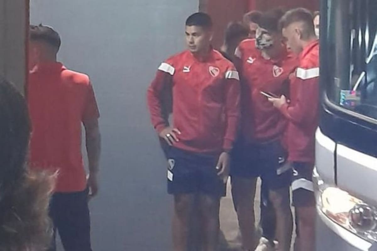 La presencia de jugadores y la intimidante presencia de los barras