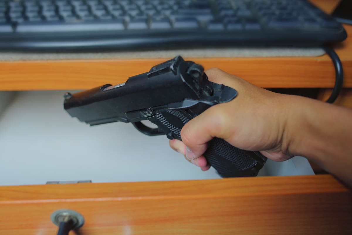 La presencia de un arma de fuego en una casa donde hay violencia de género aumenta los riesgos.