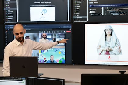 La presentación de la "ministra" Diella, creada con inteligencia artificial, para el gobierno de Albania