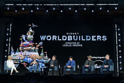 La presentación del documental Creadores de mundos en la Expo D23 de Anaheim