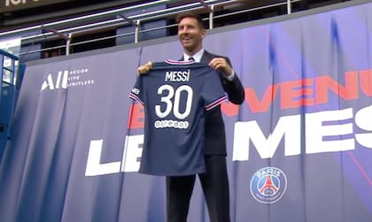 La presentación oficial de Lionel Messi, en el Parque de los Príncipes