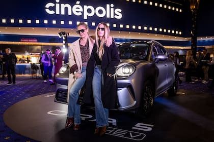 La presentación oficial del modelo se realizó en el Cinépolis de Pilar