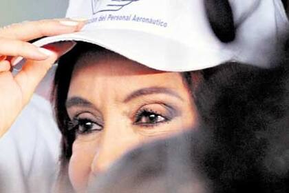 Cristina Kirchner y un controvertido decreto aún en vigencia para favorecer a Aerolíneas