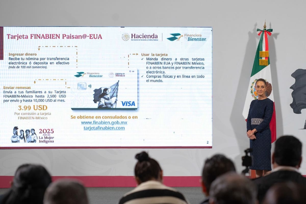 La presidenta de México, Claudia Sheinbaum, presentó la tarjeta FINABIEN Paisan@ para envío de remesas desde EE.UU.