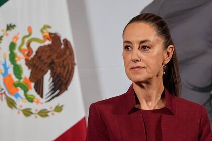 La presidenta mexicana Claudia Sheinbaum ofrece su conferencia de prensa matutina en Ciudad de México, el 2 de abril de 2025