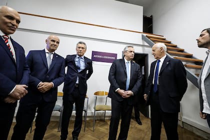 La previa. Macri y Fernández no cruzaron palabra en el detrás de escena del debate
