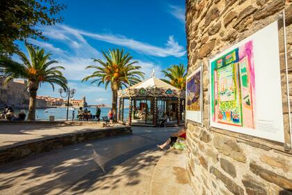 La primavera europea es el momento ideal para conocer los colores de Collioure, en Francia, muy cerca de la concurrida Cadaqués, en España