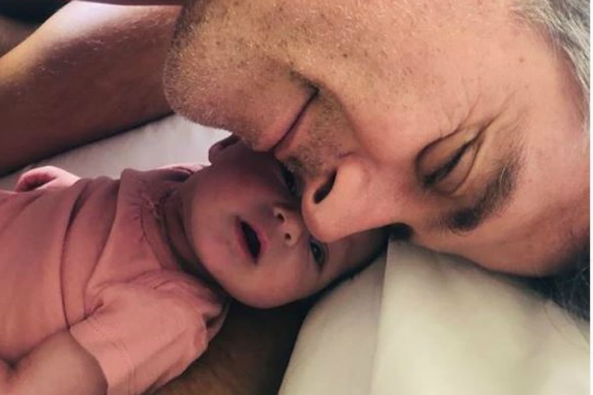 La primer foto de Mike Amigorena junto a su nueva hija Miel