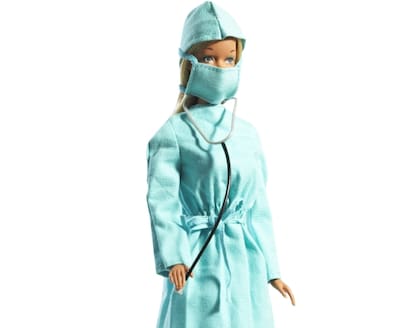 La primera Barbie que representó a una doctora