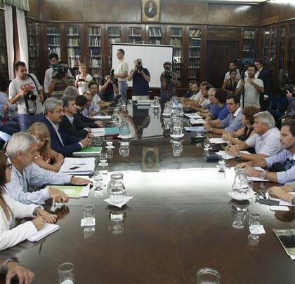 La primera convocatoria a los docentes bonaerenses, el 6 de este mes