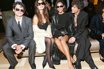 La primera fila reunió a Homer Gere, Camila, Bruna Marquezine y Shawn Mendes