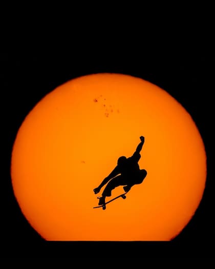 La primera foto de la trilogía de Danny León (2025)