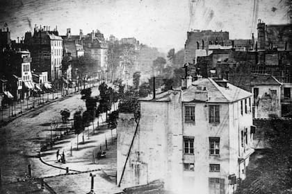 La primera fotografía de la historia fue tomada en el Boulevard du Temple