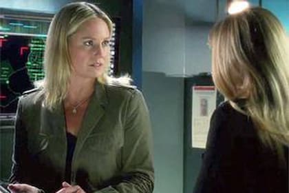 La primera imagen de Sherry Stringfield, en CSI