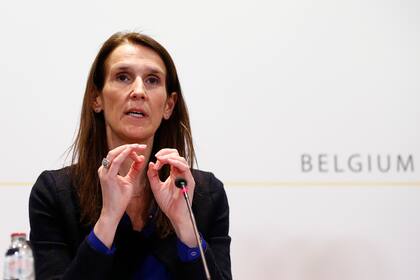 La primera ministra belga Sophie Wilmès en una conferencia de prensa hoy sobre el coronavirus