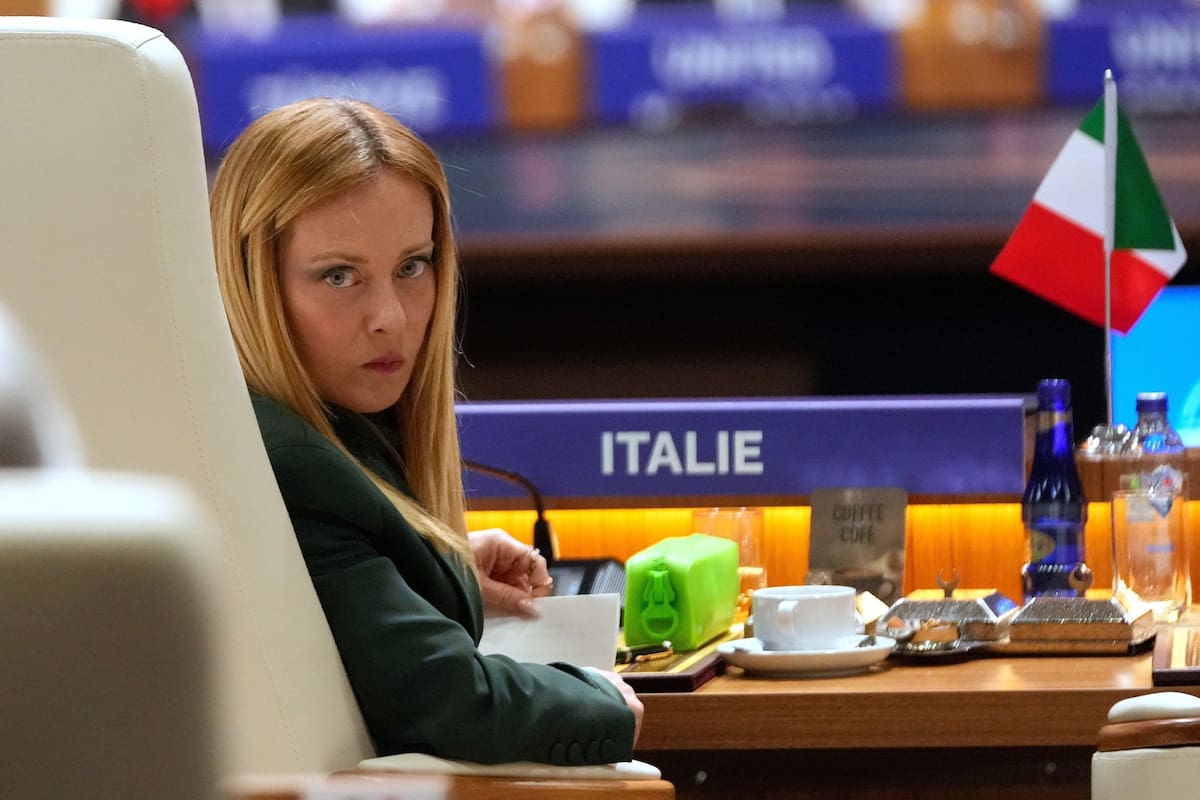 La primera ministra de Italia, Giorgia Meloni, durante una reunión del Consejo del Atlántico Norte celebrada en el marco de la cumbre de la OTAN en Ankara