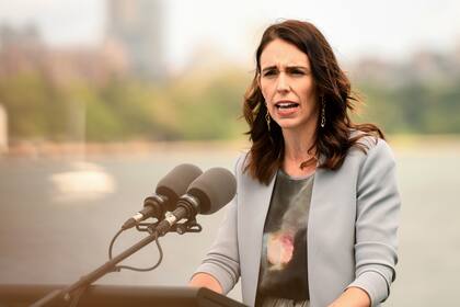 La primera ministra de Nueva Zelanda, Jacinda Ardern, rebaja su sueldo