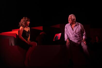 La primera producción 100% original de Teatrix cuenta con las actuaciones de Raúl Lavié, Ivanna Rossi y Marcos Montes
