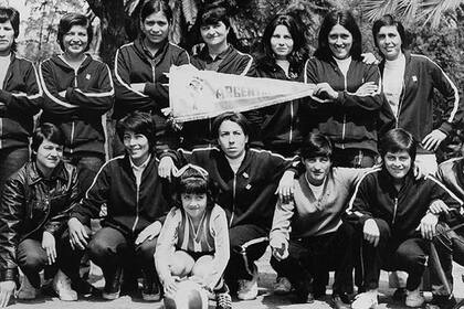 La selección femenina argentina que jugó el Mundial de México 1971, nunca reconocido como tal por la FIFA