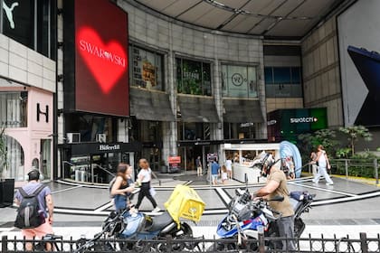 La primera tienda de H&M estará en el Alto Palermo, según informó LA NACION