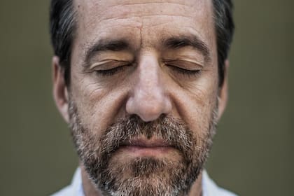 La primera vez que Pitossi meditó estuvo un minuto -un eterno minuto- sin pensar.