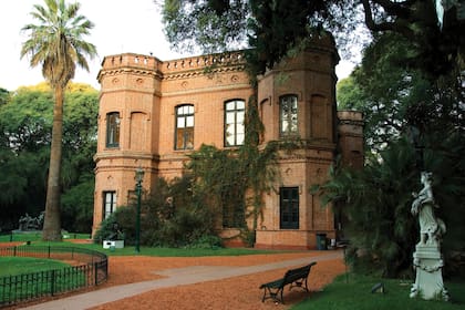 La primeros Thays vivieron en la casona que se encuentra dentro del Jardín Botánico