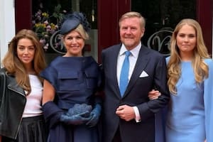 La princesa Alexia, la reina Máxima, el rey Guillermo Alejandro y la princesa Amalia dijeron presente en los festejos del Día del Rey en la ciudad de ciudad de Doetinchem (Foto: Instagram @koninklijkhuis)