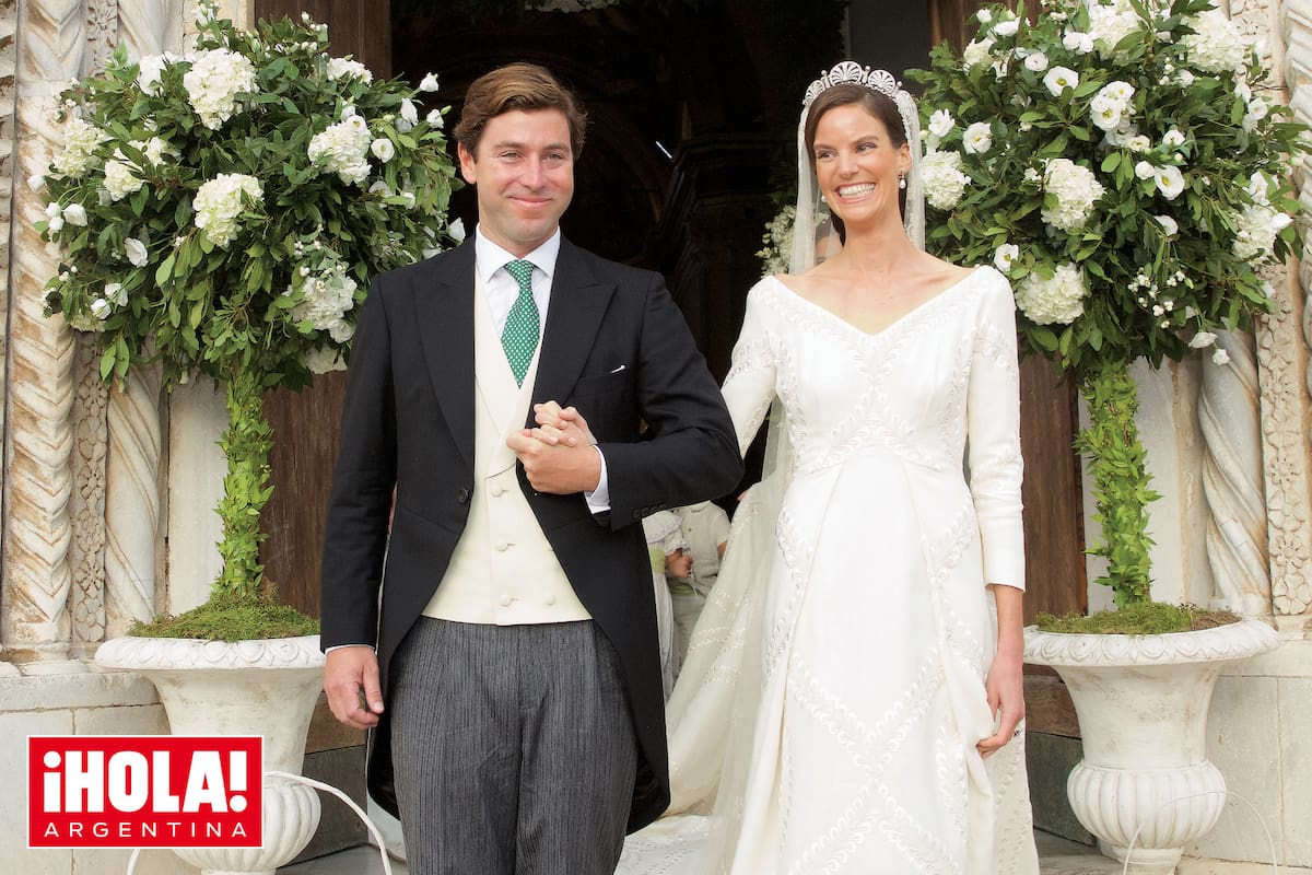 La princesa dio el sí en la catedral Santa María Asunta, en el pequeño pueblo de Orbetello. Su enlace tuvo lugar tres semanas después del casamiento de María Anunciata, su hermana mayor, con el aristócrata italiano Emanuele Musini.