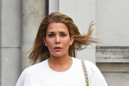 La princesa Haya sale del Tribunal Superior de Londres