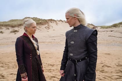 La princesa Rhaenyra Targaryen y el príncipe Daemon Targaryen, en la nueva serie de HBO, House of the Dragon