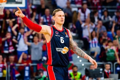 La principal causa que manejan los servicios de emergencia es un suicidio (Imagen del Instagram oficial de baskonia1959)