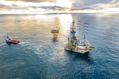 La producción costa afuera hoy aporta 17 millones de m3/d, el 13% de la oferta a nivel nacional; con el proyecto Fénix, se va a alcanzar un pico de producción de 27 millones de m3/d, lo que representará el 20% del total de gas del país