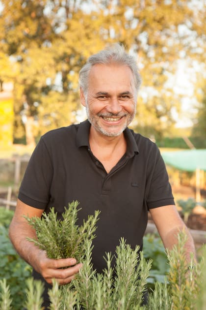 La producción de la huerta abastece al restaurante.