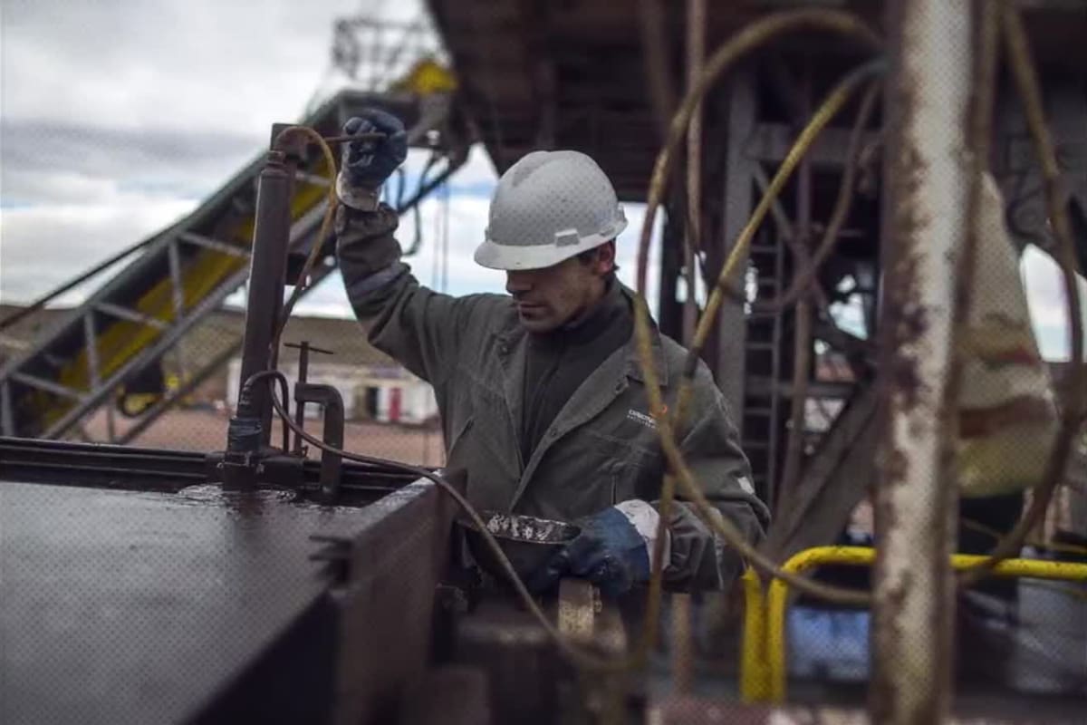 La producción de shale gas de Vaca Muerta representa el 42% de la producción total de gas en la Argentina, mientras que en el caso del petróleo no convencional alcanza el 46% del total