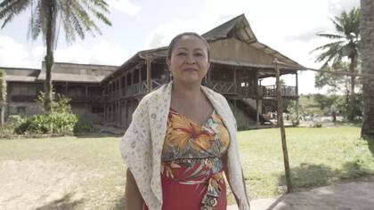 La profesora Odilia Mayoritoma cuenta cómo en el pasado los pueblos indígenas optaron por el silencio