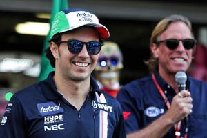 La promesa de Checo Pérez y el periodista Juan Fossaroli que deberán cumplir por el resultado del GP de Mónaco