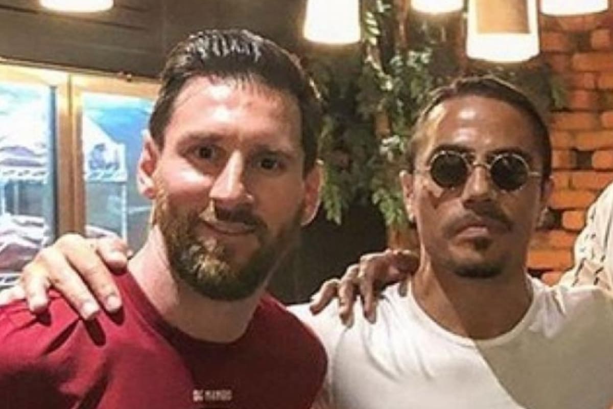 La promesa que deberá cumplir Salt Bae tras el título de Argentina en Qatar 2022 (Archivo)