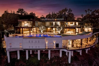 La propiedad en Bel Air se llama "La Fin" y cuesta US$139 millones