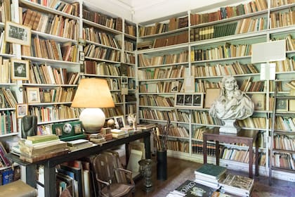 La propiedad fue construida por el arquitecto francés León Dourge en la década de 1920.