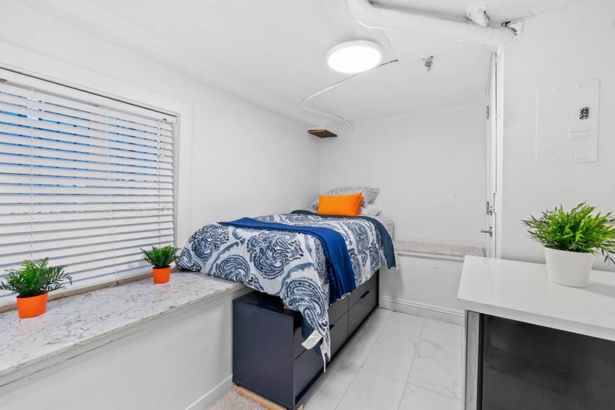 La propiedad fue presentada como "ideal para una sola persona que busca vivir en el centro de la ciudad a un precio asequible y que no necesita mucho espacio”