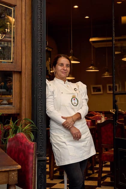 La propuesta de Paula Comparatore dialoga con una búsqueda vinculada al rescate de sabores regionales, productos autóctonos y tradiciones culinarias argentinas