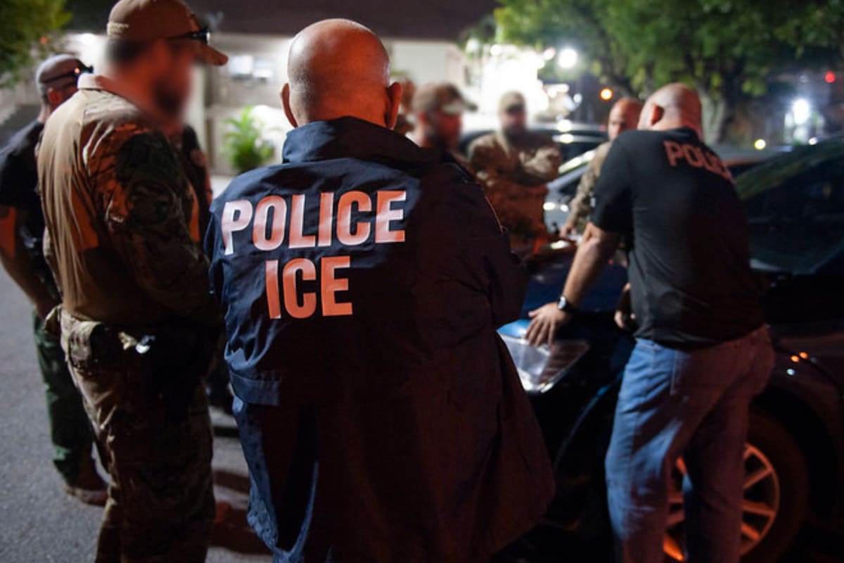 La propuesta en Houston otorgaría mayor poder a los oficiales de la Policía para decidir cuándo deben contactar a los agentes migratorios del ICE